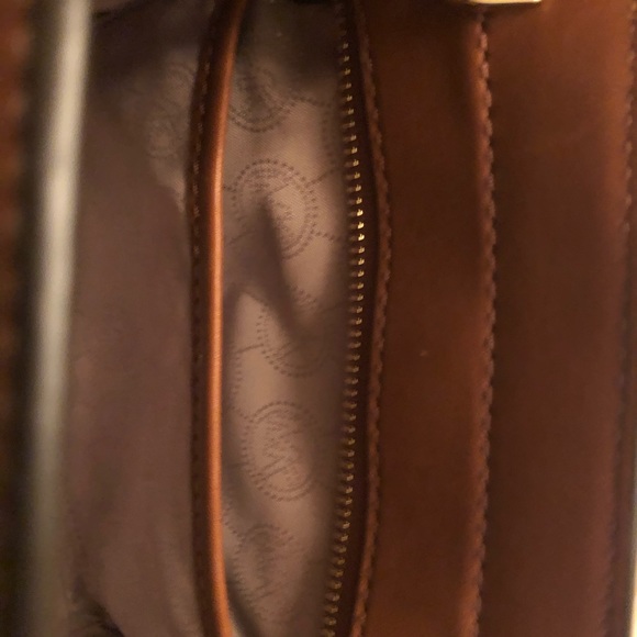 Authentic Michael Kors Small satchel brown - Picture 11 of 16